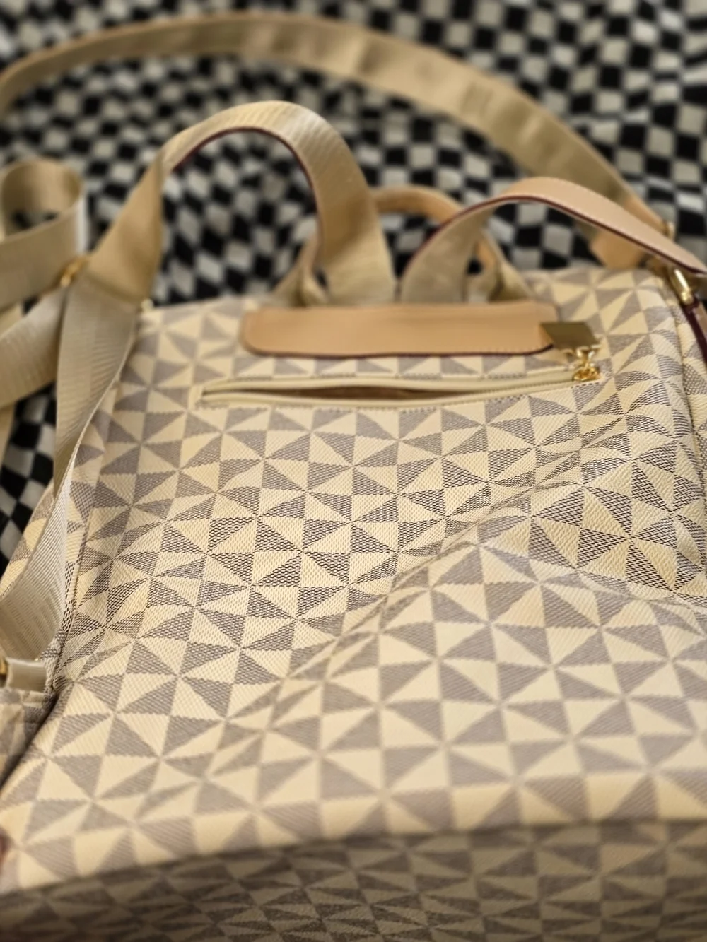 N/A everyday pairs neutral